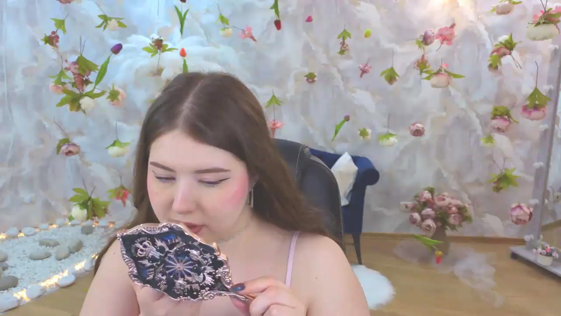 Gallery image thumbnail from EnigmaVeil's myfreecams stream on, 06/14/2026, 19:40 image 3 of 20