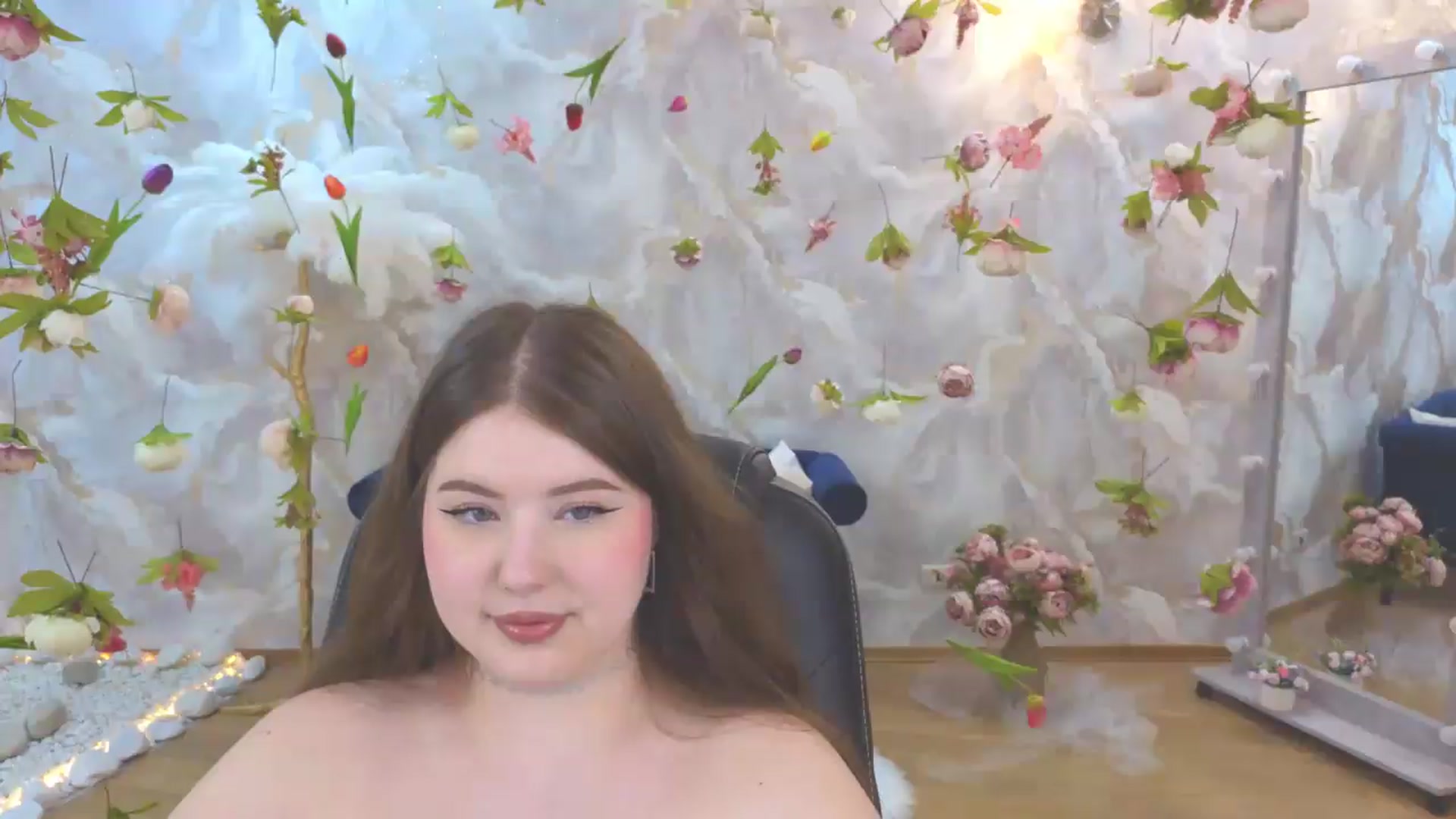 Gallery image thumbnail from EnigmaVeil's myfreecams stream on, 06/14/2026, 23:47 image 8 of 20
