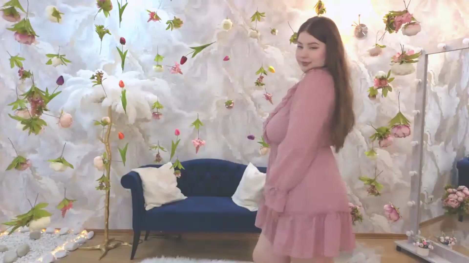 Gallery image thumbnail from EnigmaVeil's myfreecams stream on, 06/18/2026, 20:54 image 9 of 20