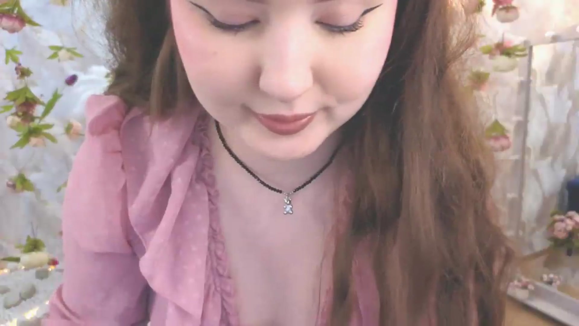 Gallery image thumbnail from EnigmaVeil's myfreecams stream on, 06/18/2026, 20:54 image 14 of 20