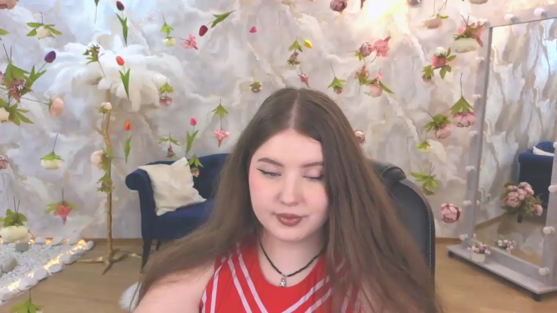Gallery image thumbnail from EnigmaVeil's myfreecams stream on, 06/19/2026, 01:01 image 12 of 20