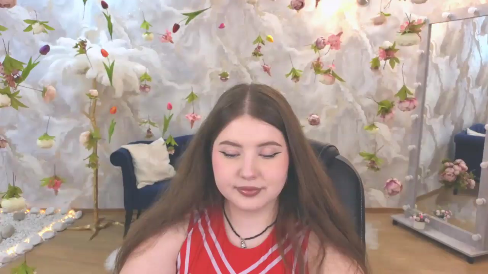 Gallery image thumbnail from EnigmaVeil's myfreecams stream on, 06/19/2026, 01:01 image 8 of 20