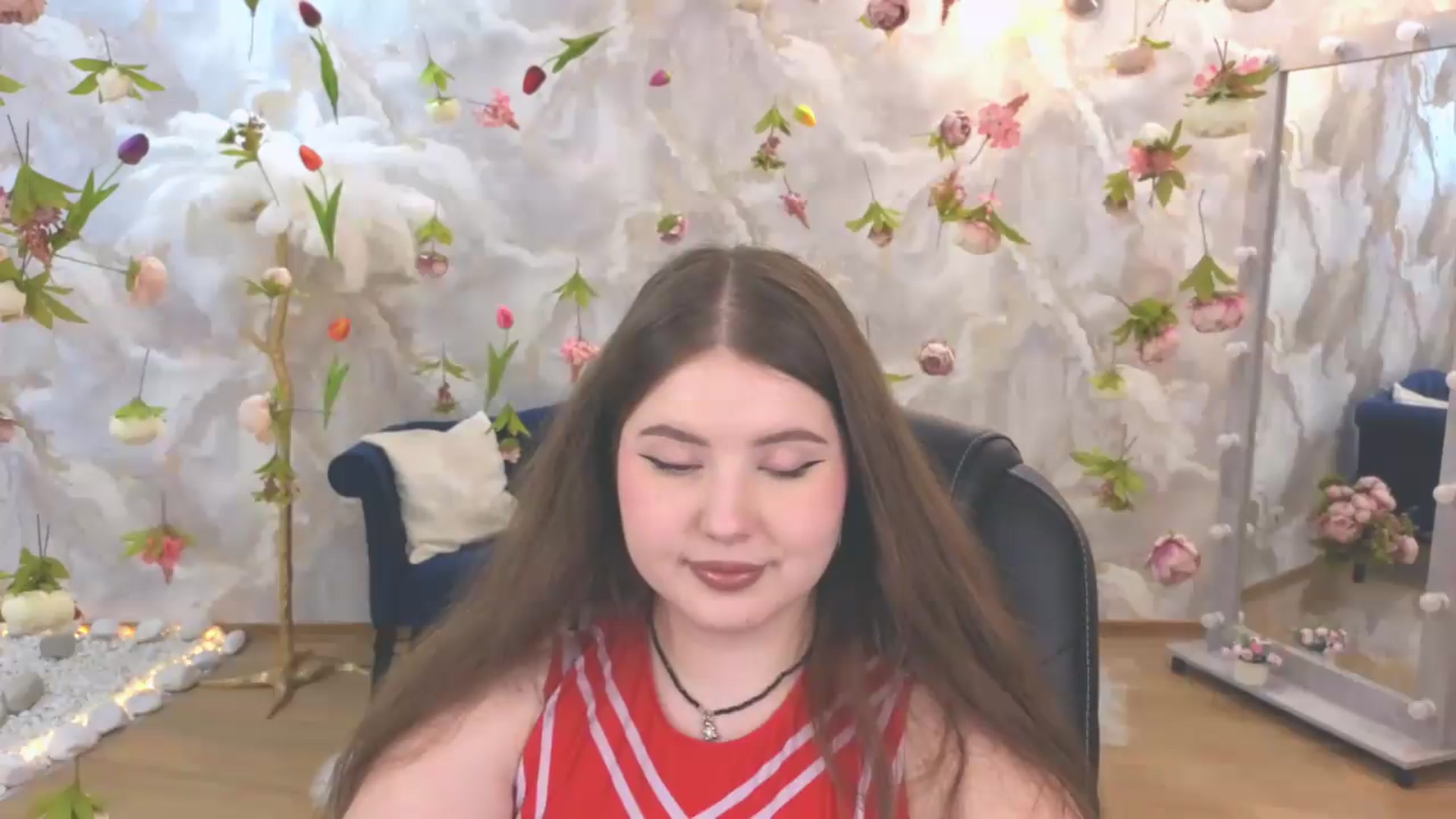 Gallery image thumbnail from EnigmaVeil's myfreecams stream on, 06/19/2026, 01:01 image 7 of 20