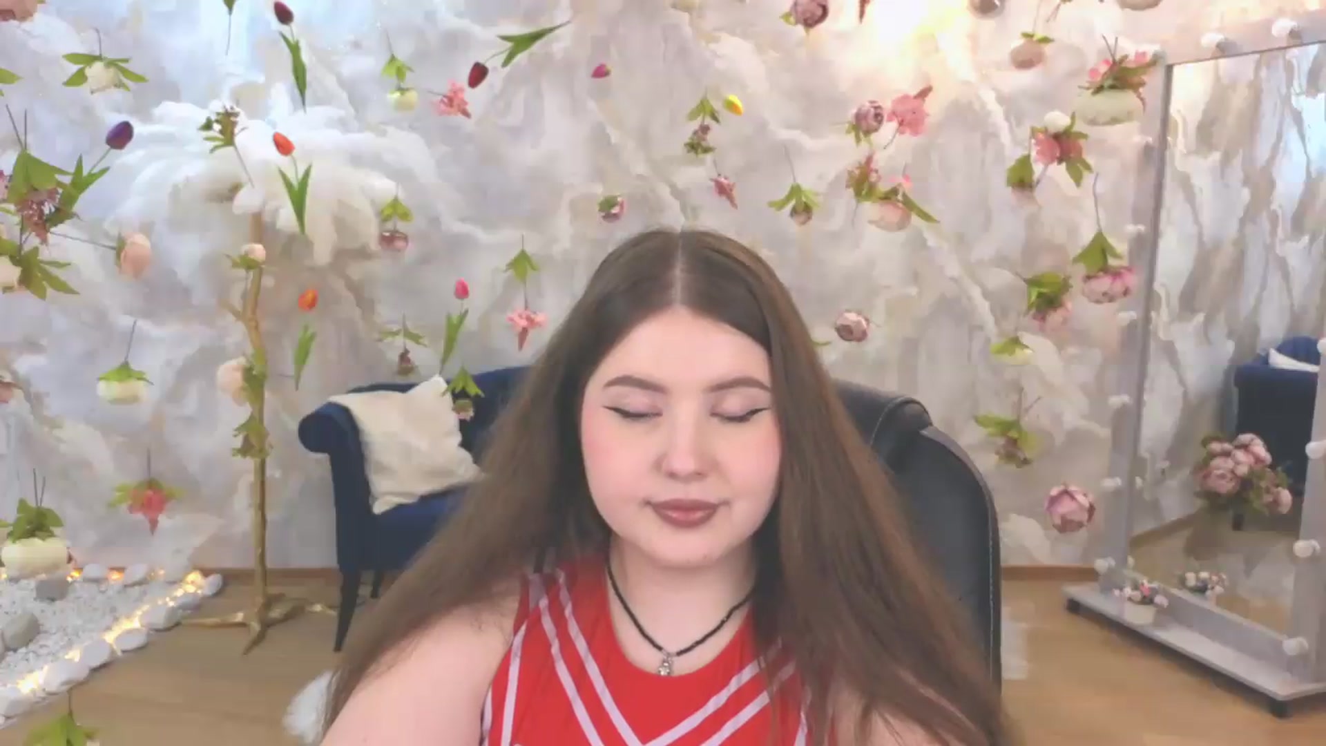 Gallery image thumbnail from EnigmaVeil's myfreecams stream on, 06/19/2026, 01:01 image 11 of 20