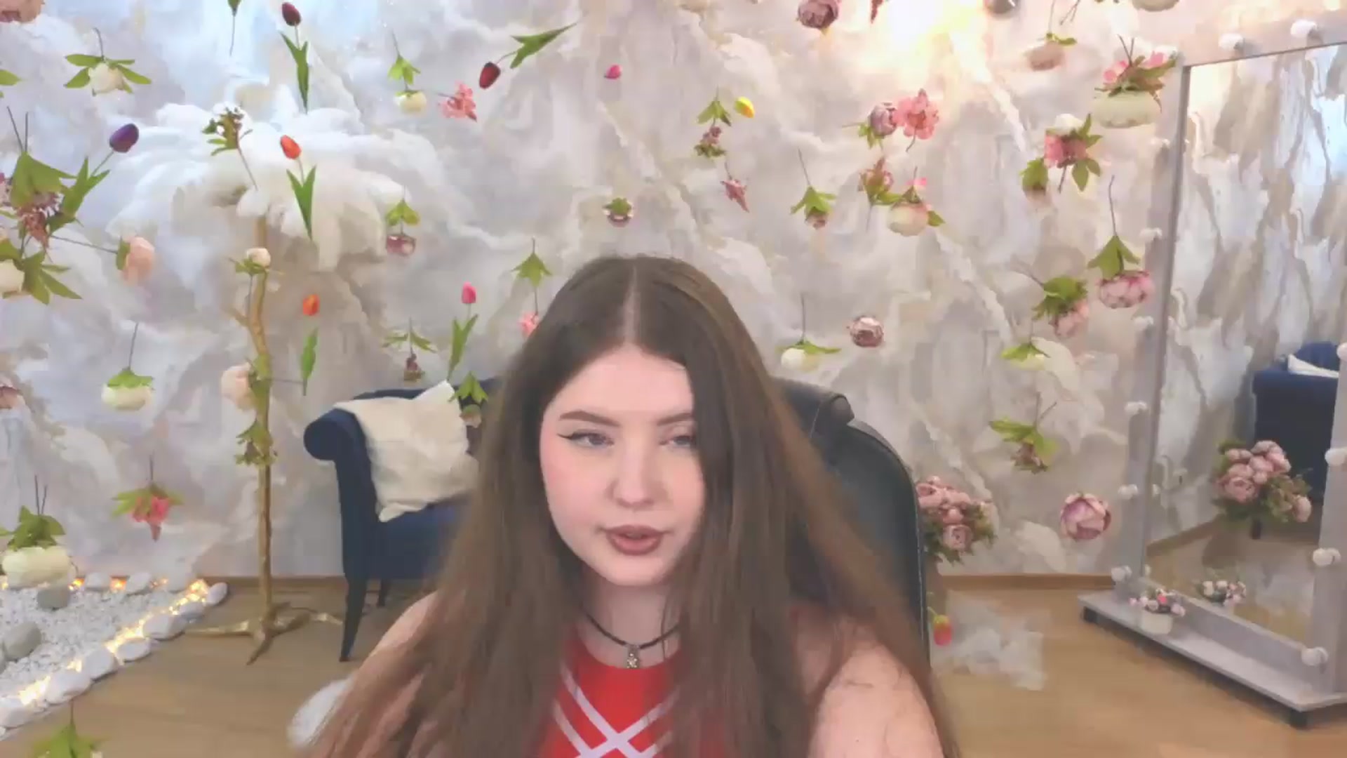 Gallery image thumbnail from EnigmaVeil's myfreecams stream on, 06/19/2026, 01:01 image 15 of 20