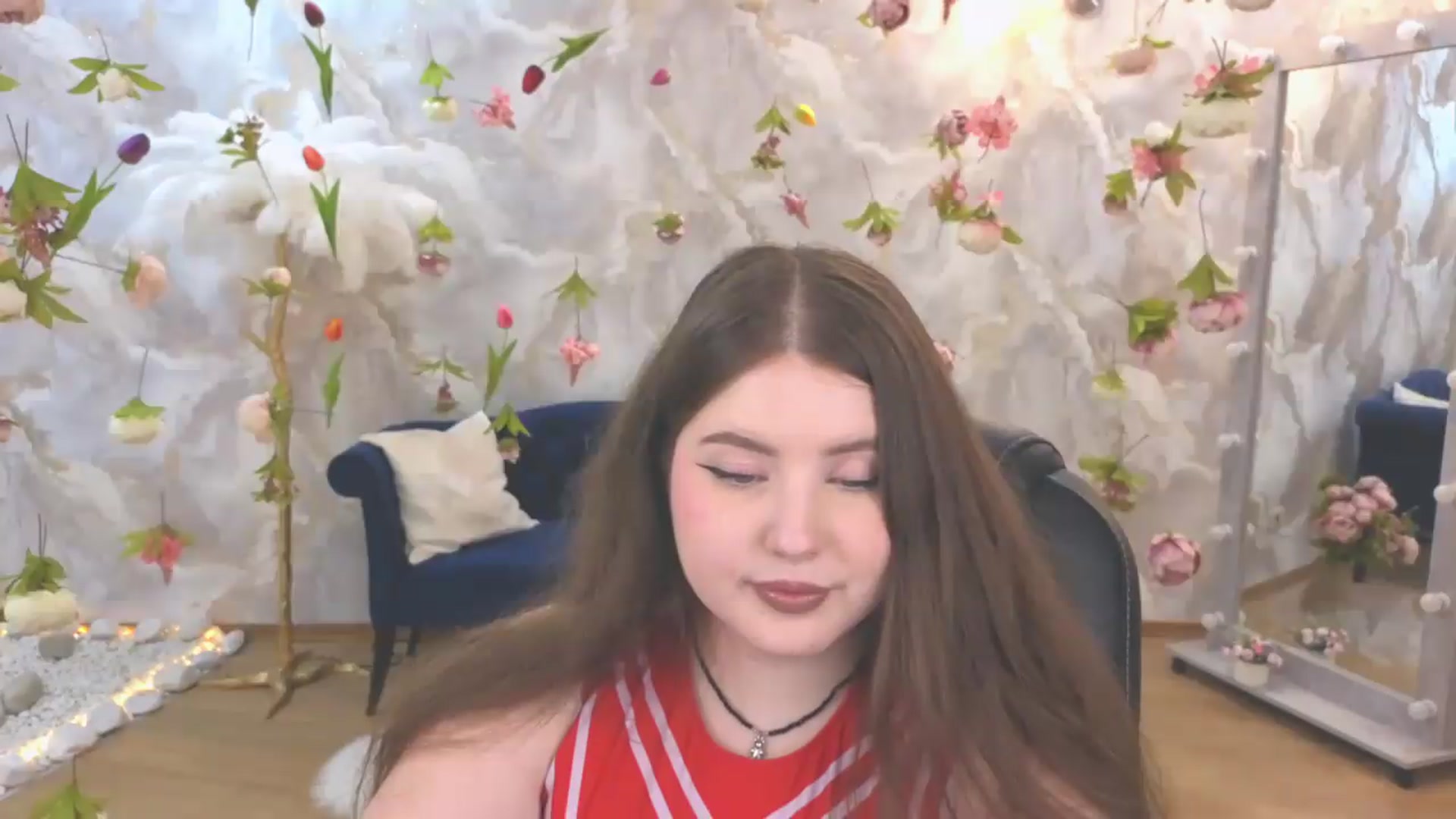 Gallery image thumbnail from EnigmaVeil's myfreecams stream on, 06/19/2026, 01:01 image 13 of 20