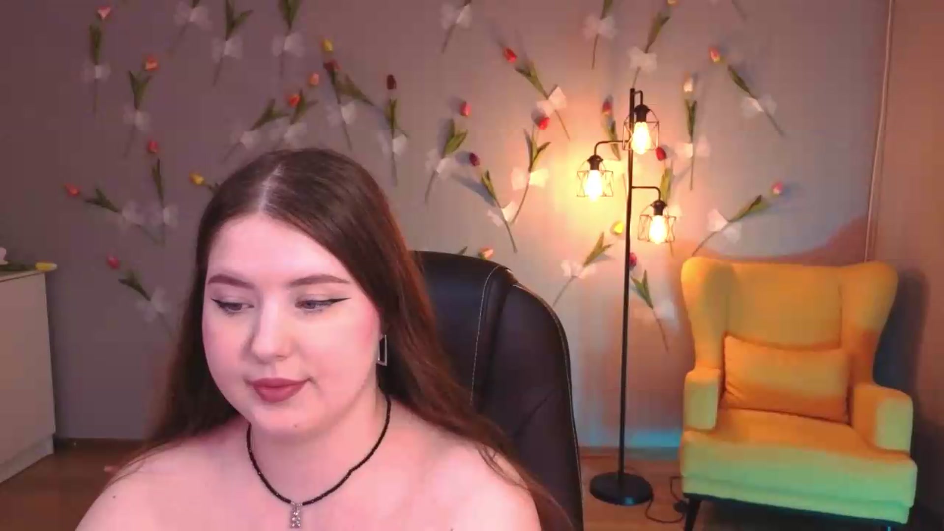 Gallery image thumbnail from EnigmaVeil's myfreecams stream on, 06/20/2026, 23:47 image 17 of 20