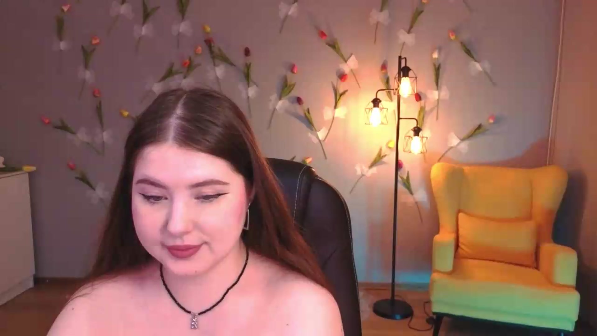 Gallery image thumbnail from EnigmaVeil's myfreecams stream on, 06/20/2026, 23:47 image 14 of 20