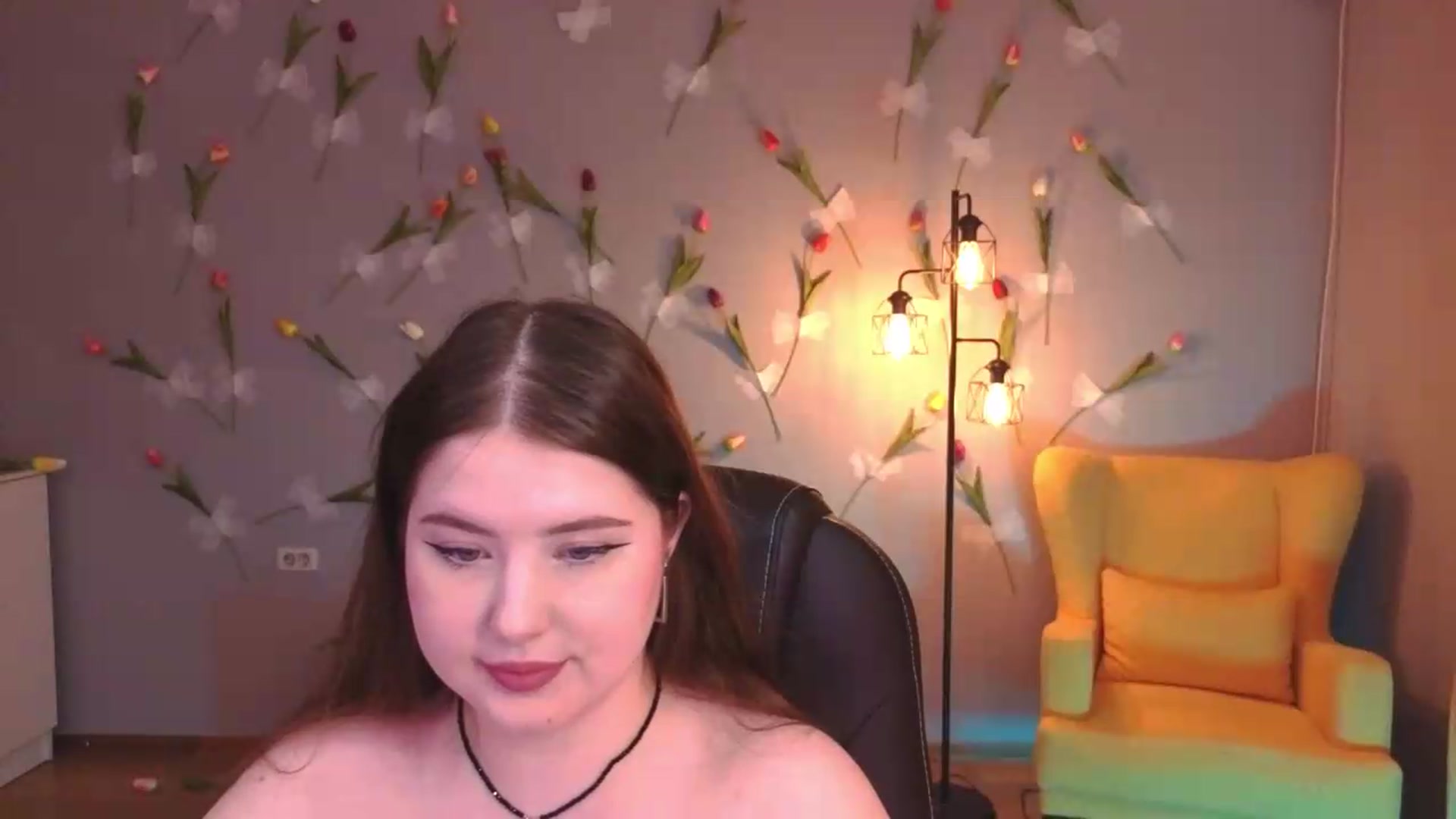 Gallery image thumbnail from EnigmaVeil's myfreecams stream on, 06/21/2026, 24:17 image 15 of 20