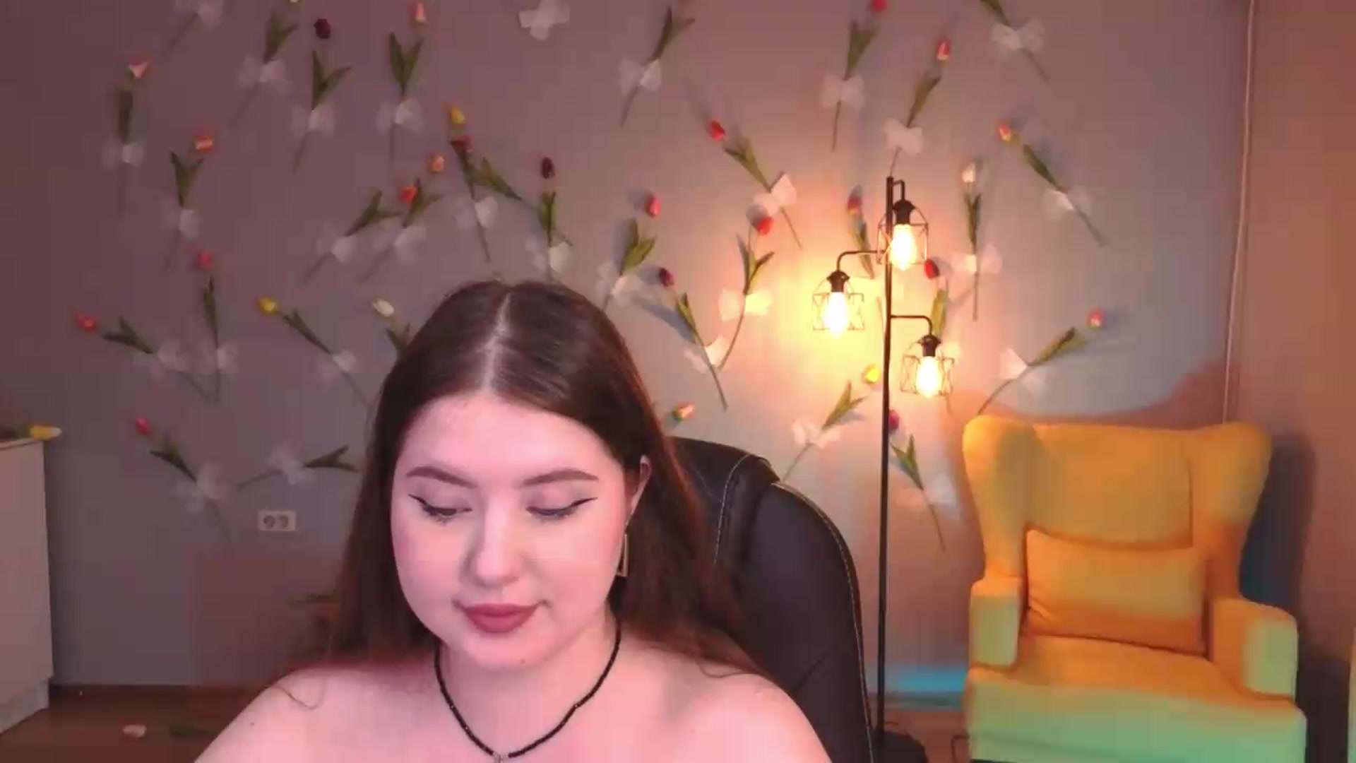 Gallery image thumbnail from EnigmaVeil's myfreecams stream on, 06/21/2026, 24:17 image 20 of 20