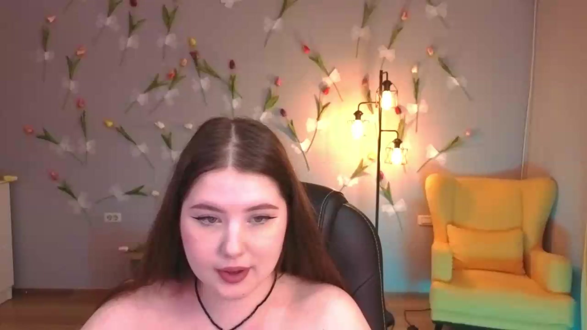 Gallery image thumbnail from EnigmaVeil's myfreecams stream on, 06/21/2026, 02:27 image 4 of 20