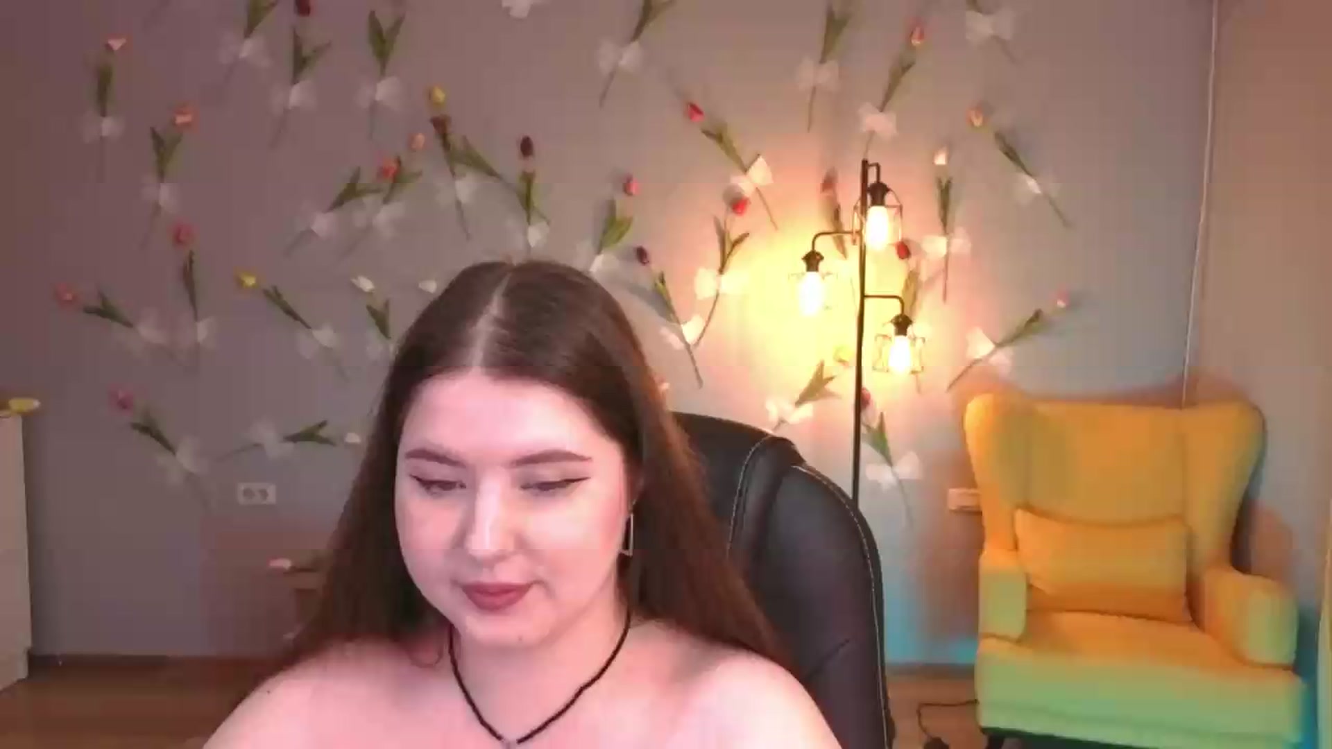 Gallery image thumbnail from EnigmaVeil's myfreecams stream on, 06/21/2026, 02:27 image 1 of 20