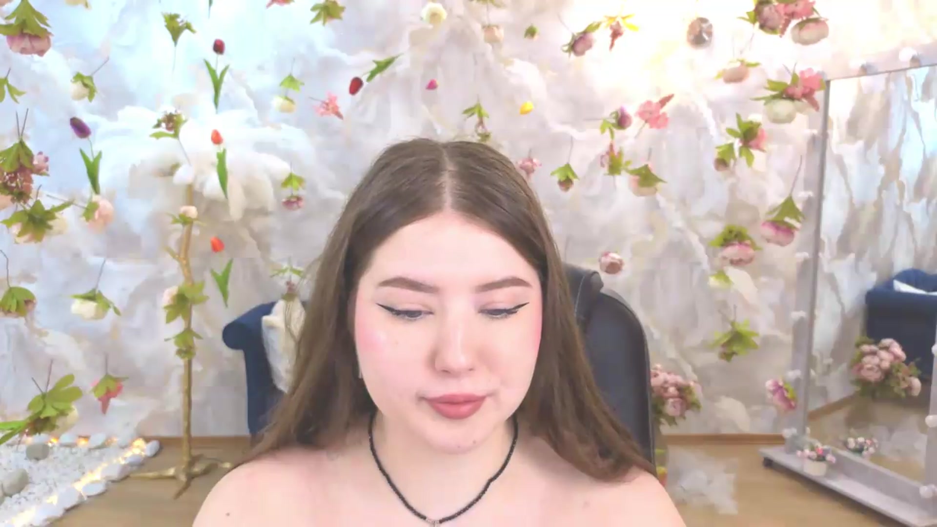 Gallery image thumbnail from EnigmaVeil's myfreecams stream on, 06/21/2026, 18:46 image 15 of 20