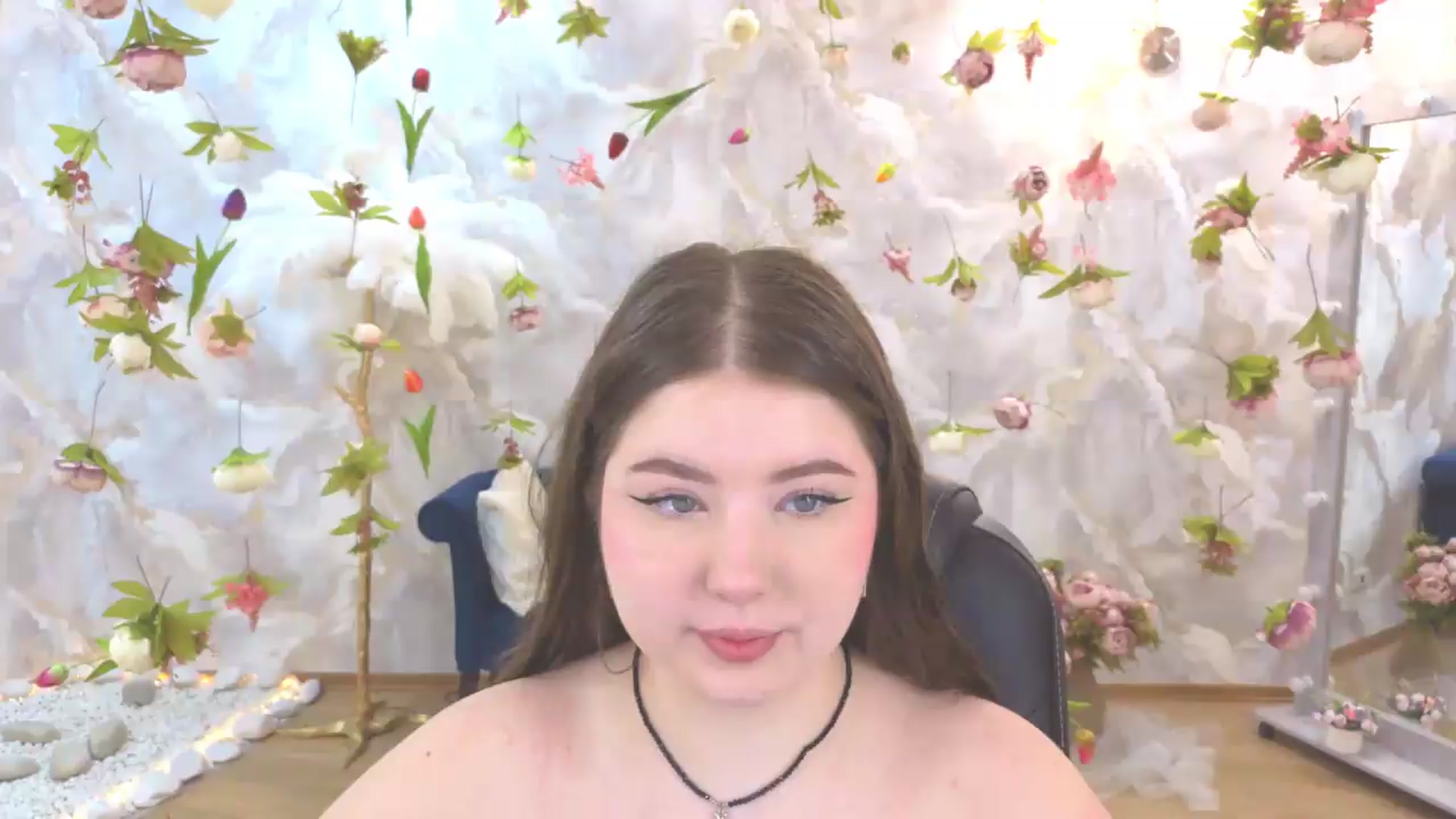 Gallery image thumbnail from EnigmaVeil's myfreecams stream on, 06/21/2026, 18:46 image 1 of 20