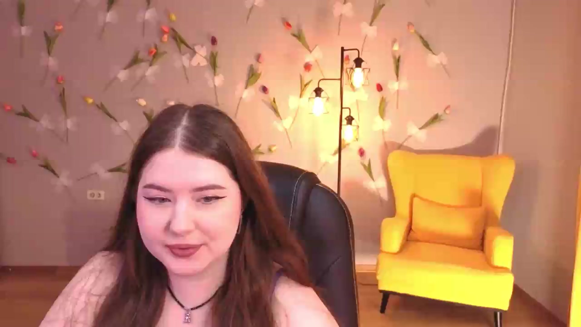 Gallery image thumbnail from EnigmaVeil's myfreecams stream on, 06/23/2026, 04:35 image 15 of 20