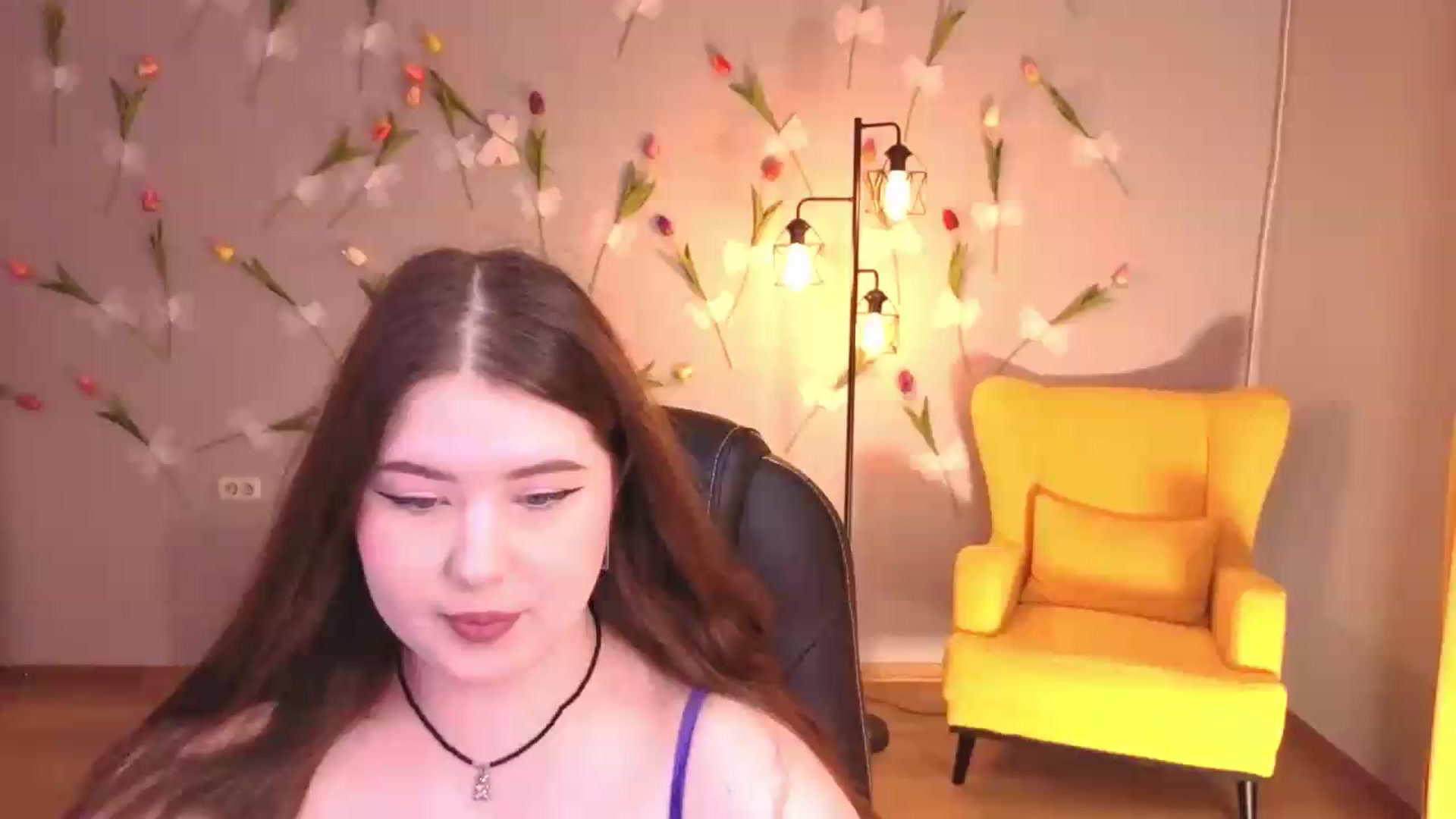 Gallery image thumbnail from EnigmaVeil's myfreecams stream on, 06/23/2026, 04:35 image 1 of 20