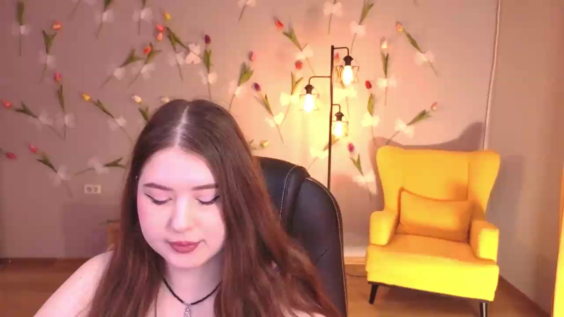 Gallery image thumbnail from EnigmaVeil's myfreecams stream on, 06/23/2026, 04:35 image 10 of 20