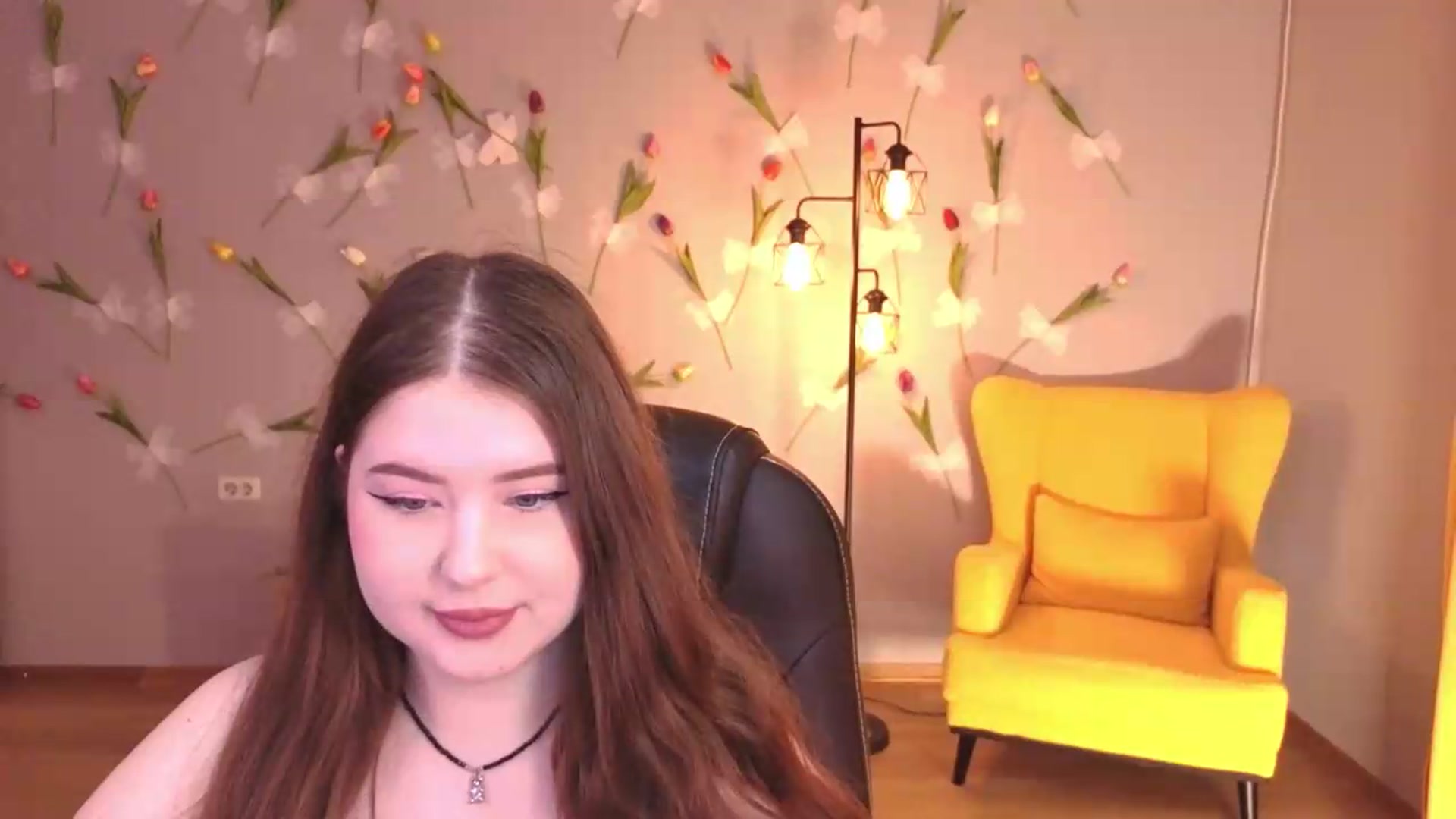 Gallery image thumbnail from EnigmaVeil's myfreecams stream on, 06/23/2026, 04:35 image 6 of 20