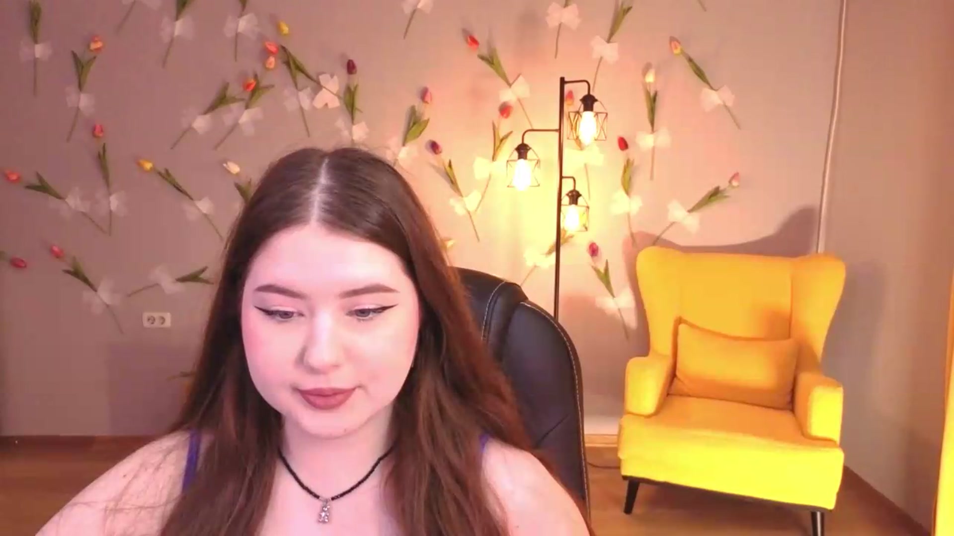 Gallery image thumbnail from EnigmaVeil's myfreecams stream on, 06/23/2026, 04:35 image 16 of 20