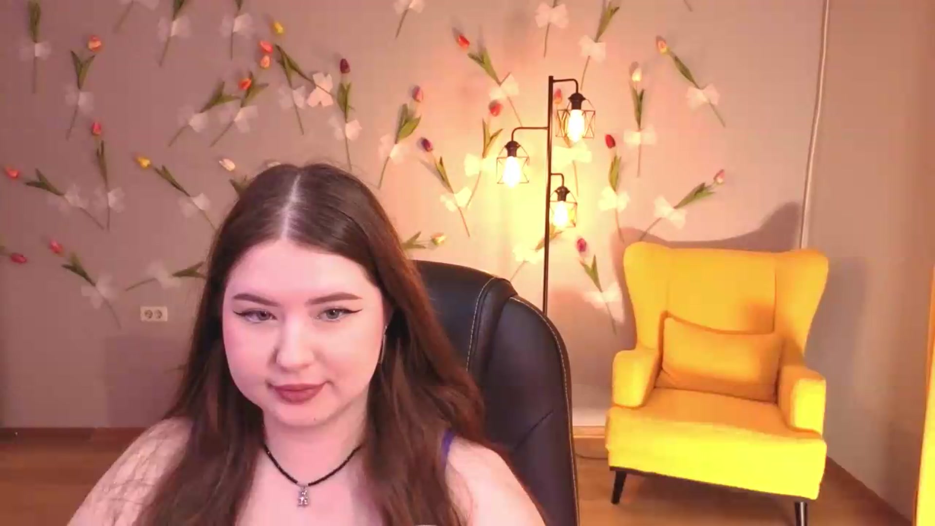 Gallery image thumbnail from EnigmaVeil's myfreecams stream on, 06/23/2026, 04:35 image 13 of 20