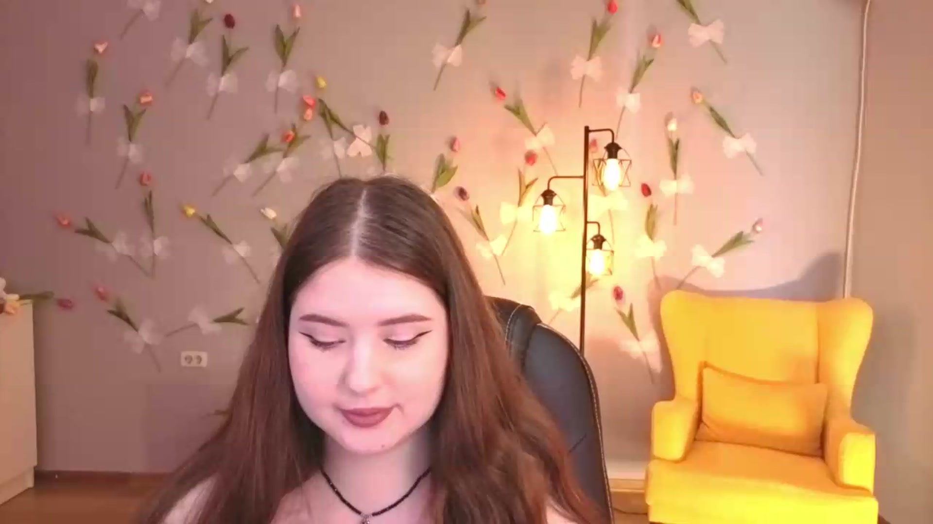 Gallery image thumbnail from EnigmaVeil's myfreecams stream on, 06/23/2026, 09:47 image 5 of 20