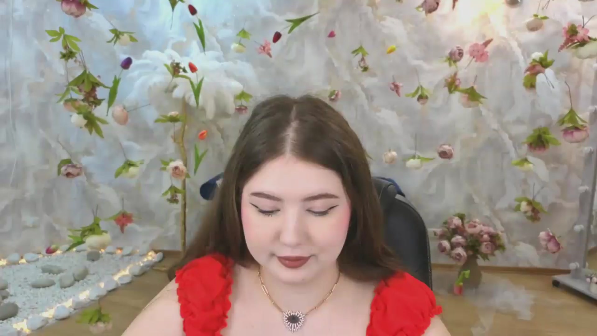 Gallery image thumbnail from EnigmaVeil's myfreecams stream on, 06/24/2026, 03:29 image 16 of 20