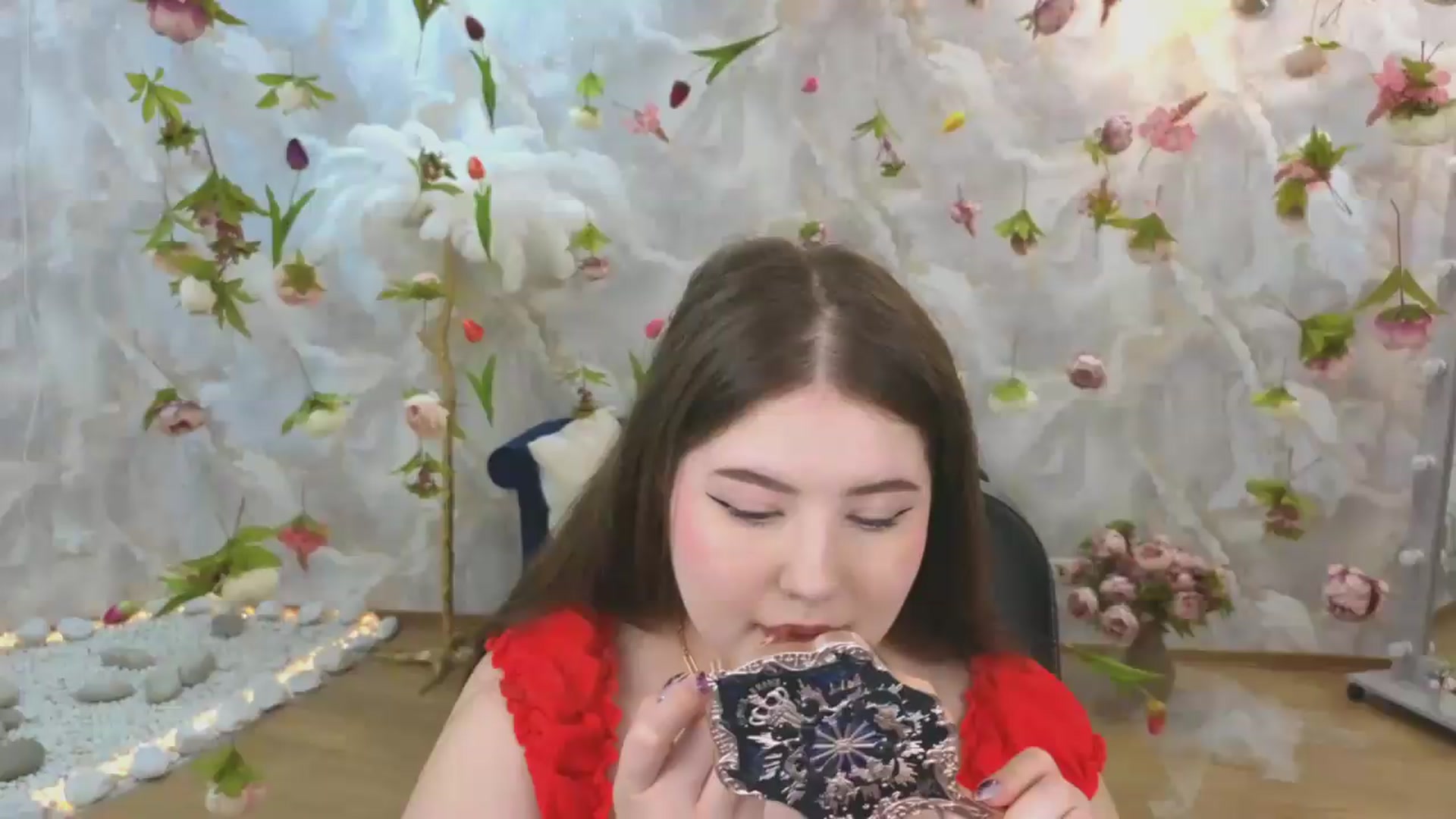 Gallery image thumbnail from EnigmaVeil's myfreecams stream on, 06/24/2026, 03:29 image 14 of 20