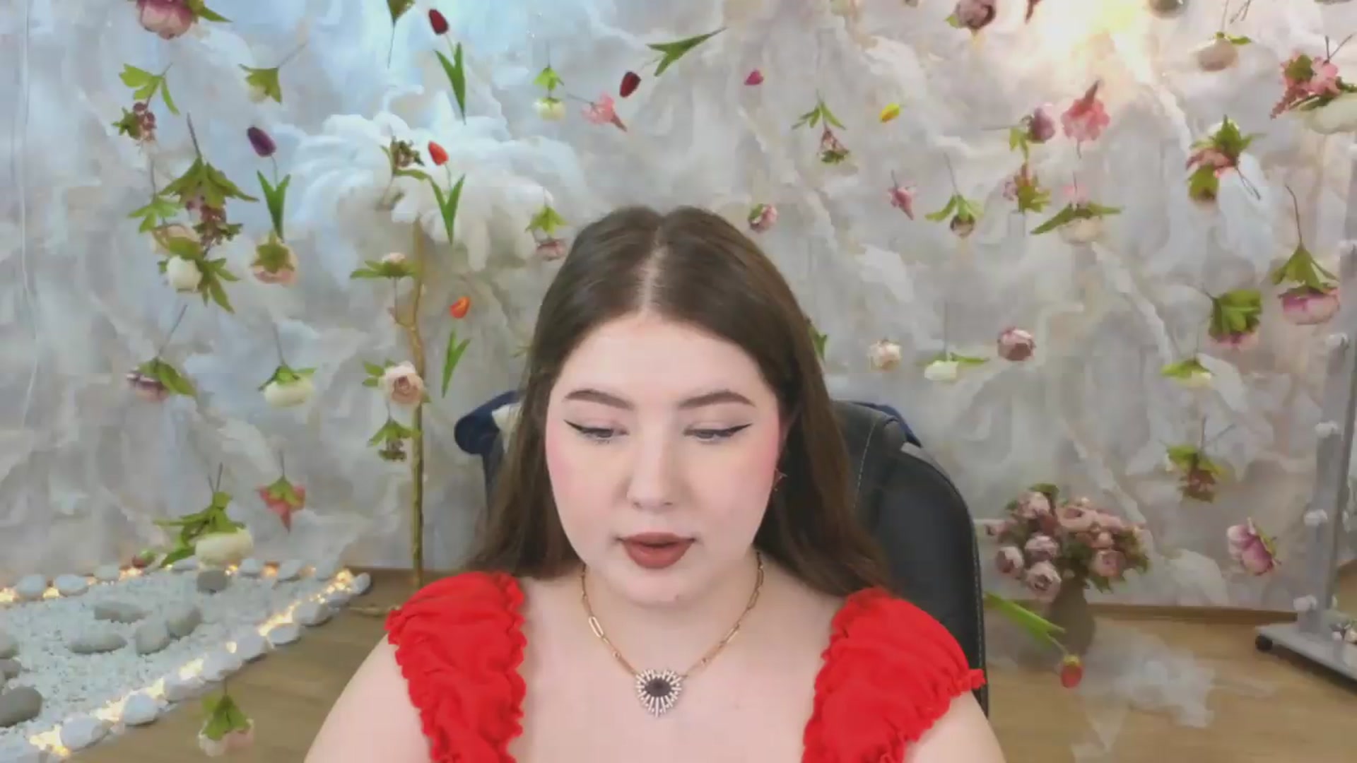 Gallery image thumbnail from EnigmaVeil's myfreecams stream on, 06/24/2026, 03:29 image 20 of 20