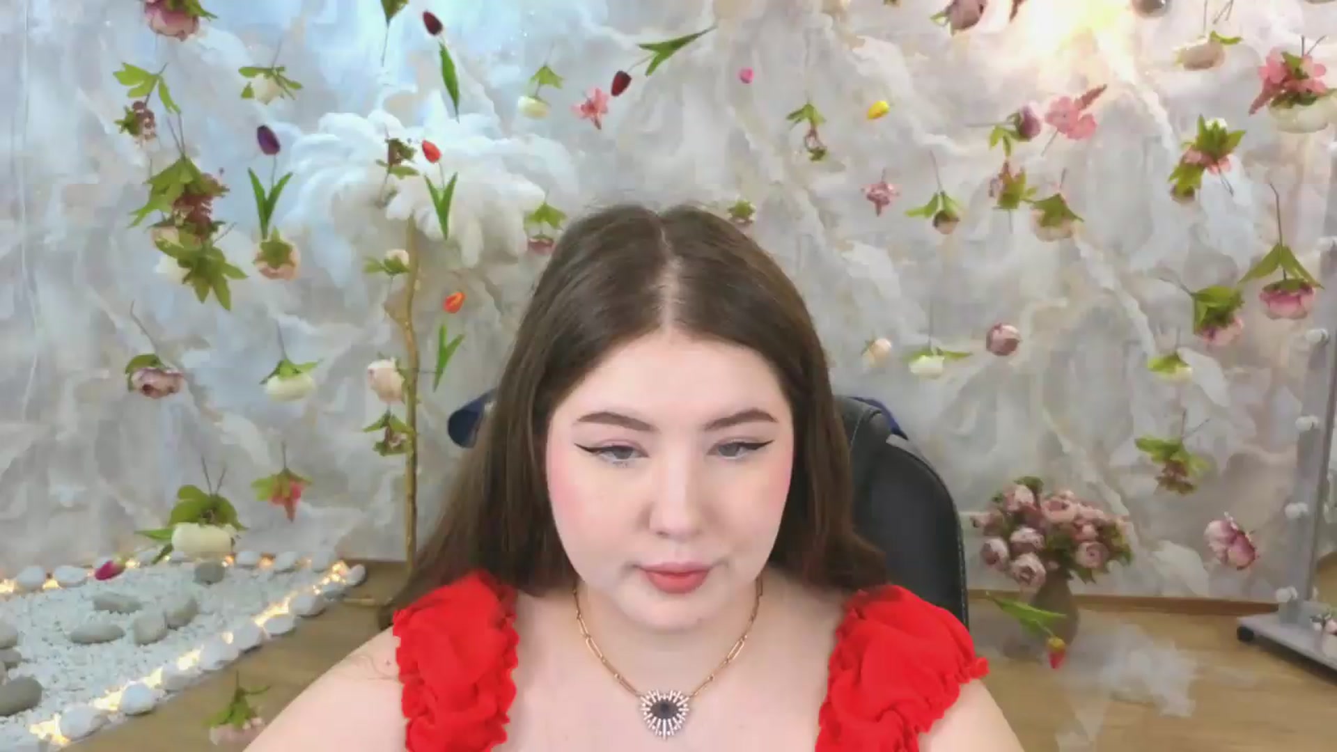 Gallery image thumbnail from EnigmaVeil's myfreecams stream on, 06/24/2026, 03:29 image 7 of 20