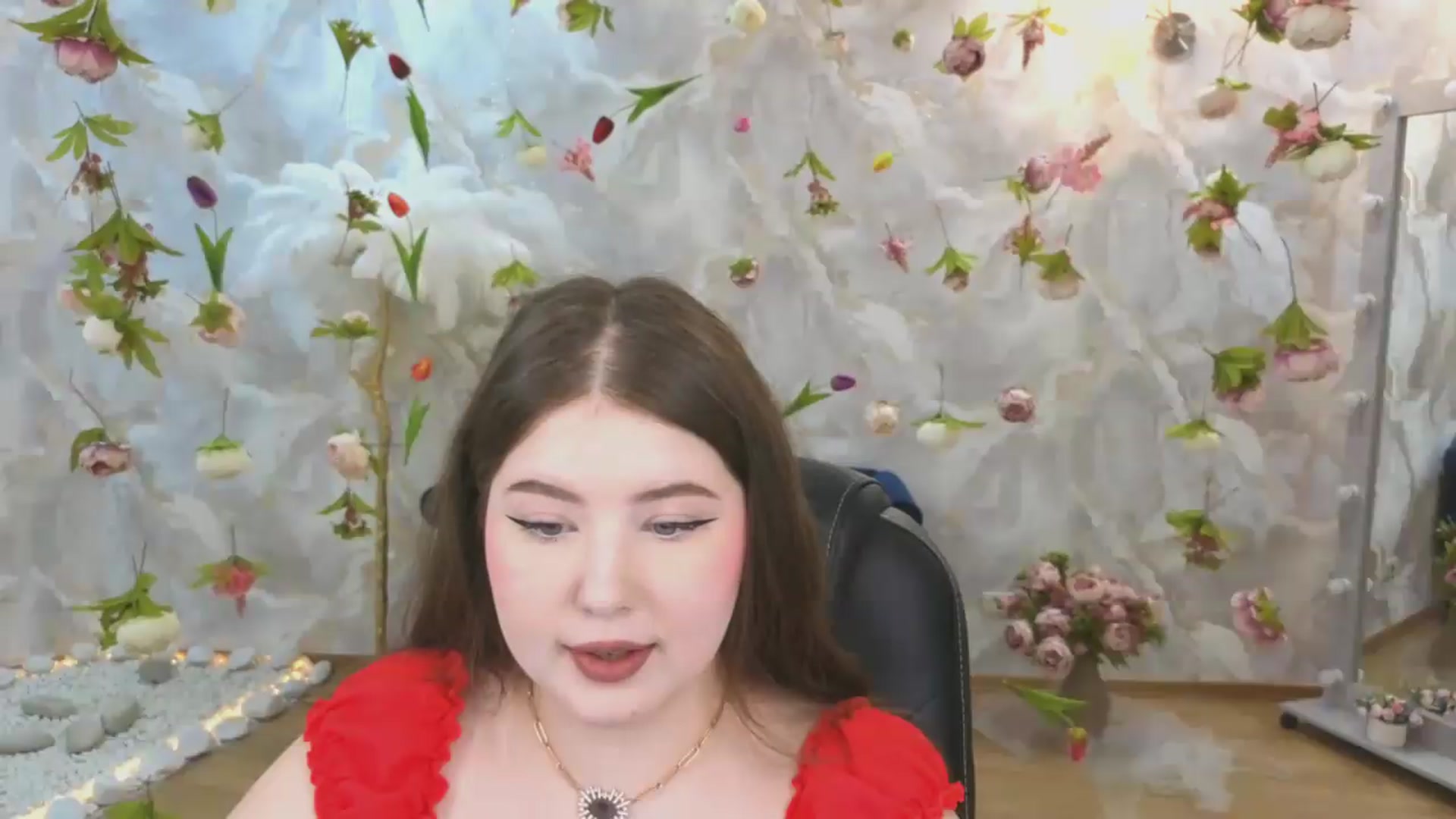 Gallery image thumbnail from EnigmaVeil's myfreecams stream on, 06/24/2026, 04:56 image 3 of 20