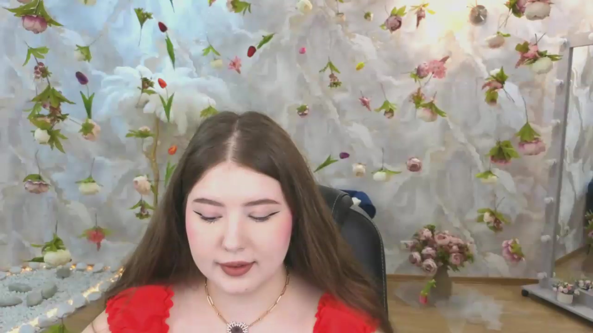 Gallery image thumbnail from EnigmaVeil's myfreecams stream on, 06/24/2026, 04:56 image 6 of 20