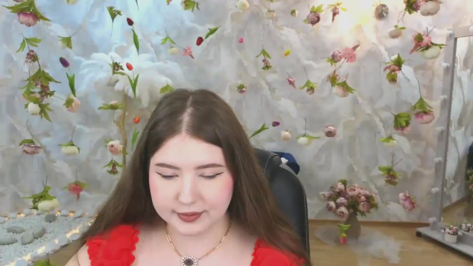 Gallery image thumbnail from EnigmaVeil's myfreecams stream on, 06/24/2026, 04:56 image 8 of 20