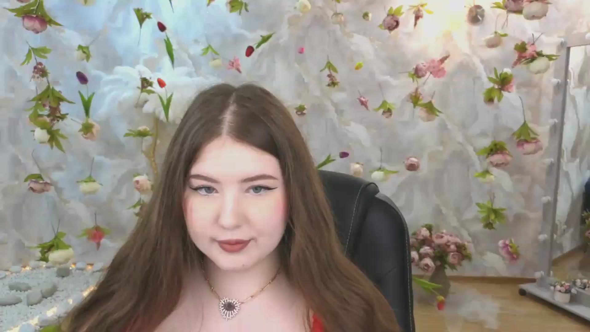 Gallery image thumbnail from EnigmaVeil's myfreecams stream on, 06/24/2026, 04:56 image 13 of 20