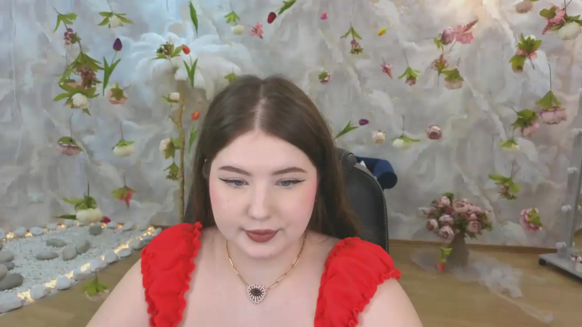 Gallery image thumbnail from EnigmaVeil's myfreecams stream on, 06/24/2026, 05:48 image 17 of 20