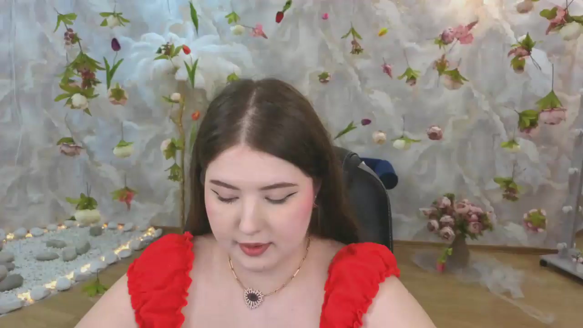 Gallery image thumbnail from EnigmaVeil's myfreecams stream on, 06/24/2026, 05:48 image 9 of 20