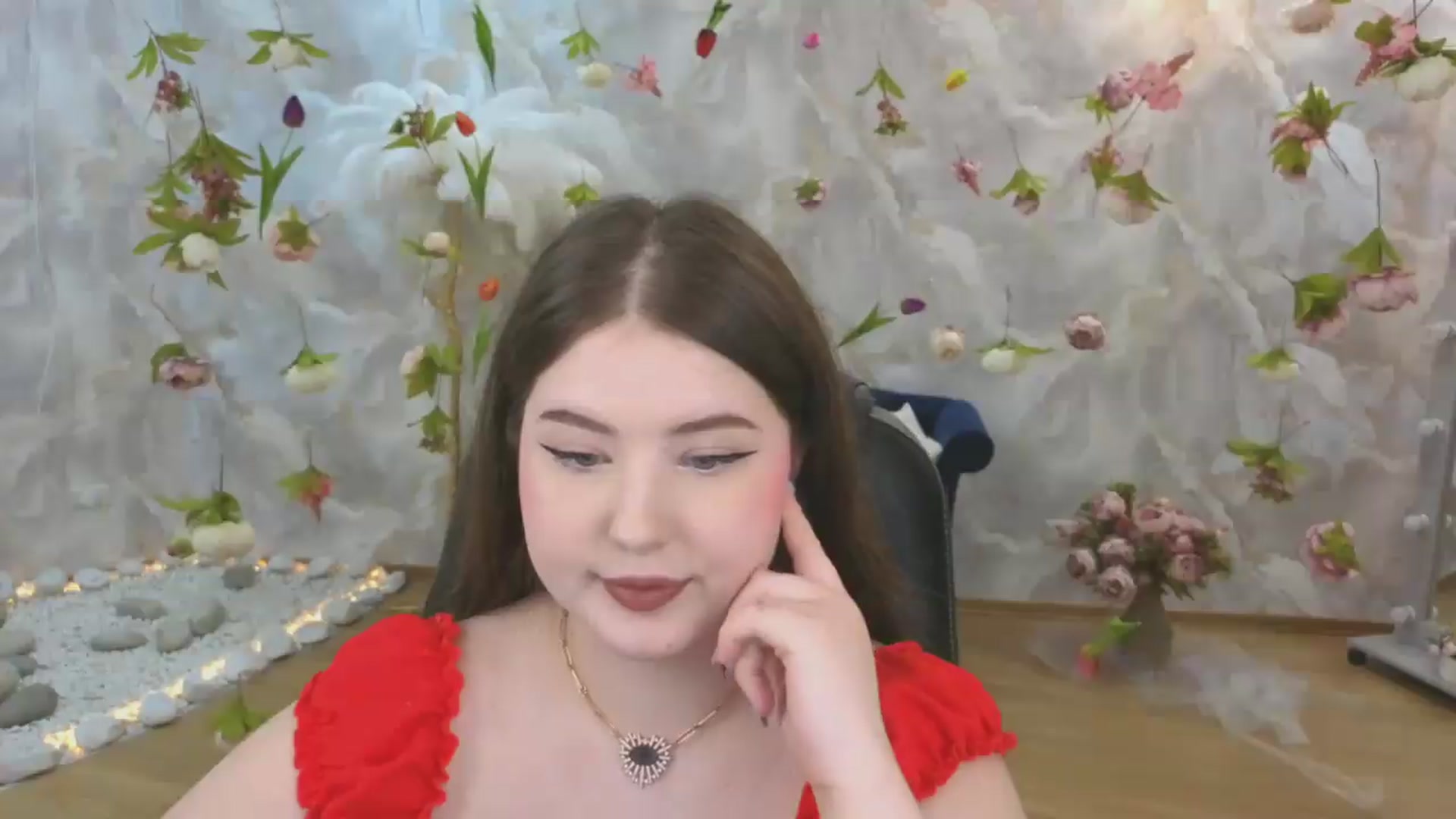 Gallery image thumbnail from EnigmaVeil's myfreecams stream on, 06/24/2026, 05:48 image 18 of 20