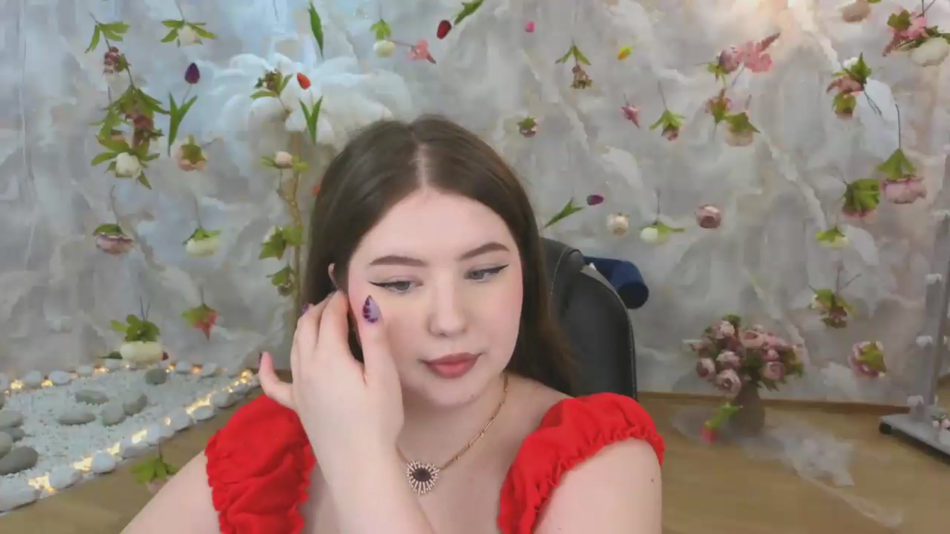 Gallery image thumbnail from EnigmaVeil's myfreecams stream on, 06/24/2026, 05:48 image 8 of 20