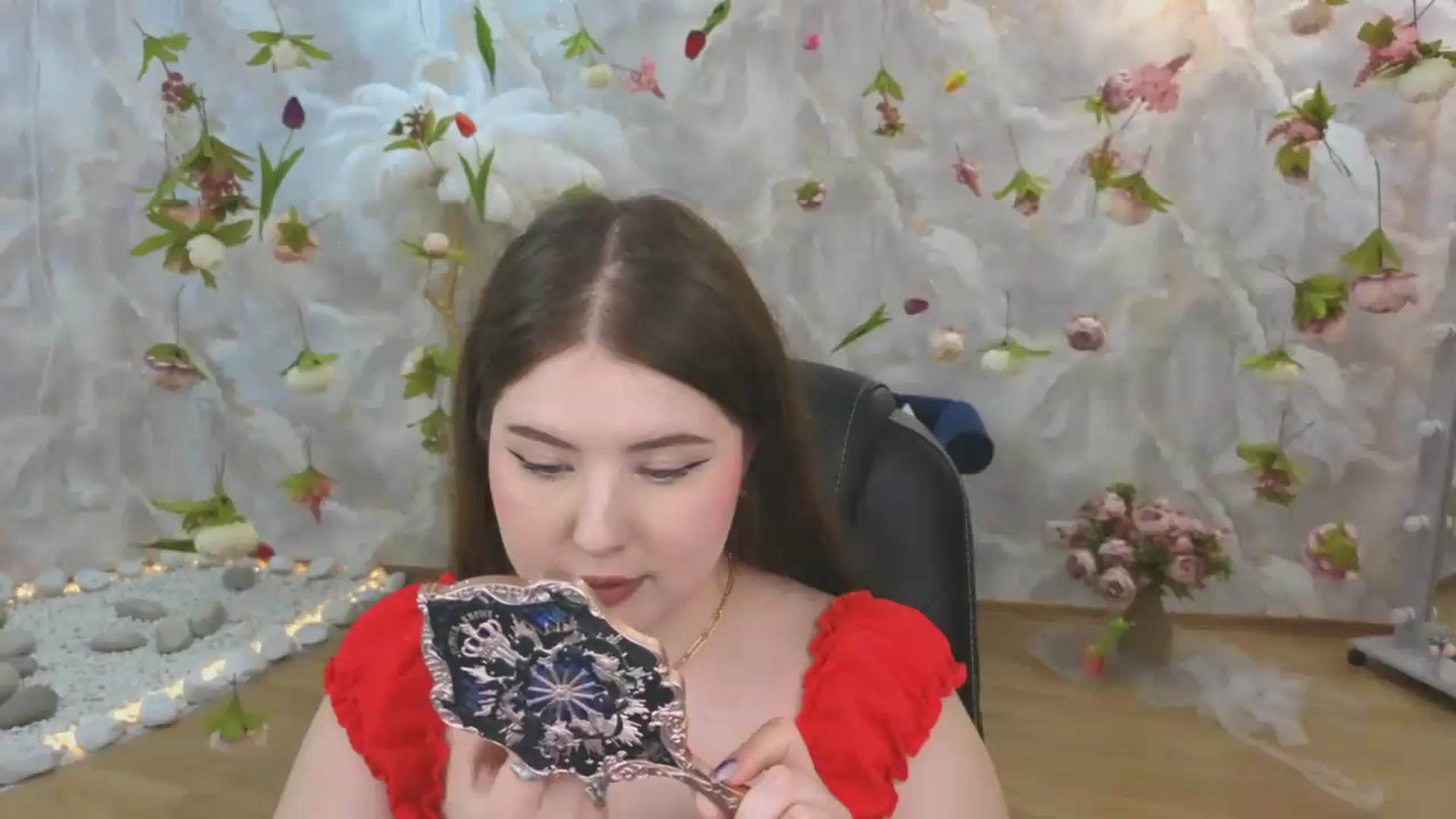 Gallery image thumbnail from EnigmaVeil's myfreecams stream on, 06/24/2026, 05:48 image 15 of 20