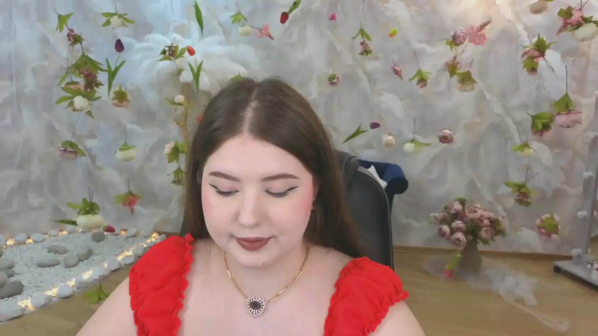 Gallery image thumbnail from EnigmaVeil's myfreecams stream on, 06/24/2026, 05:48 image 19 of 20