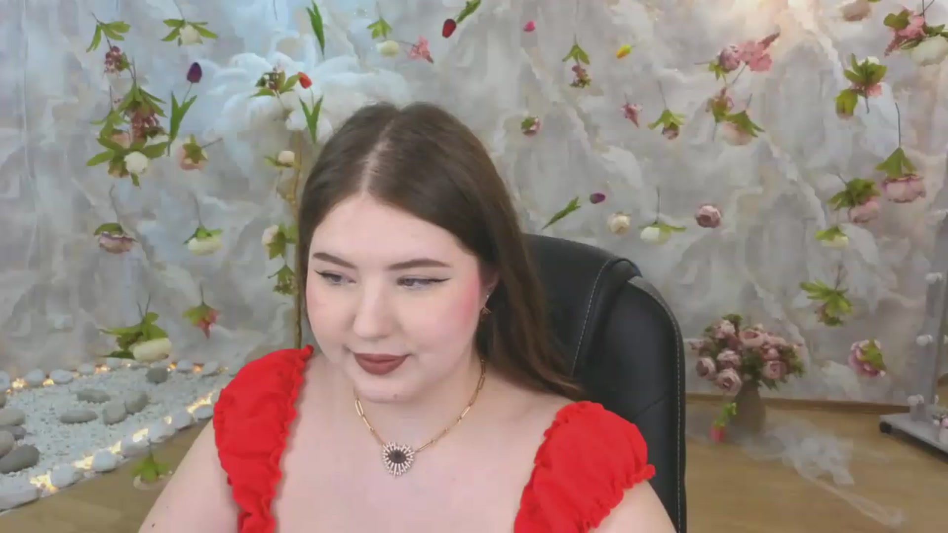 Gallery image thumbnail from EnigmaVeil's myfreecams stream on, 06/24/2026, 06:23 image 9 of 20