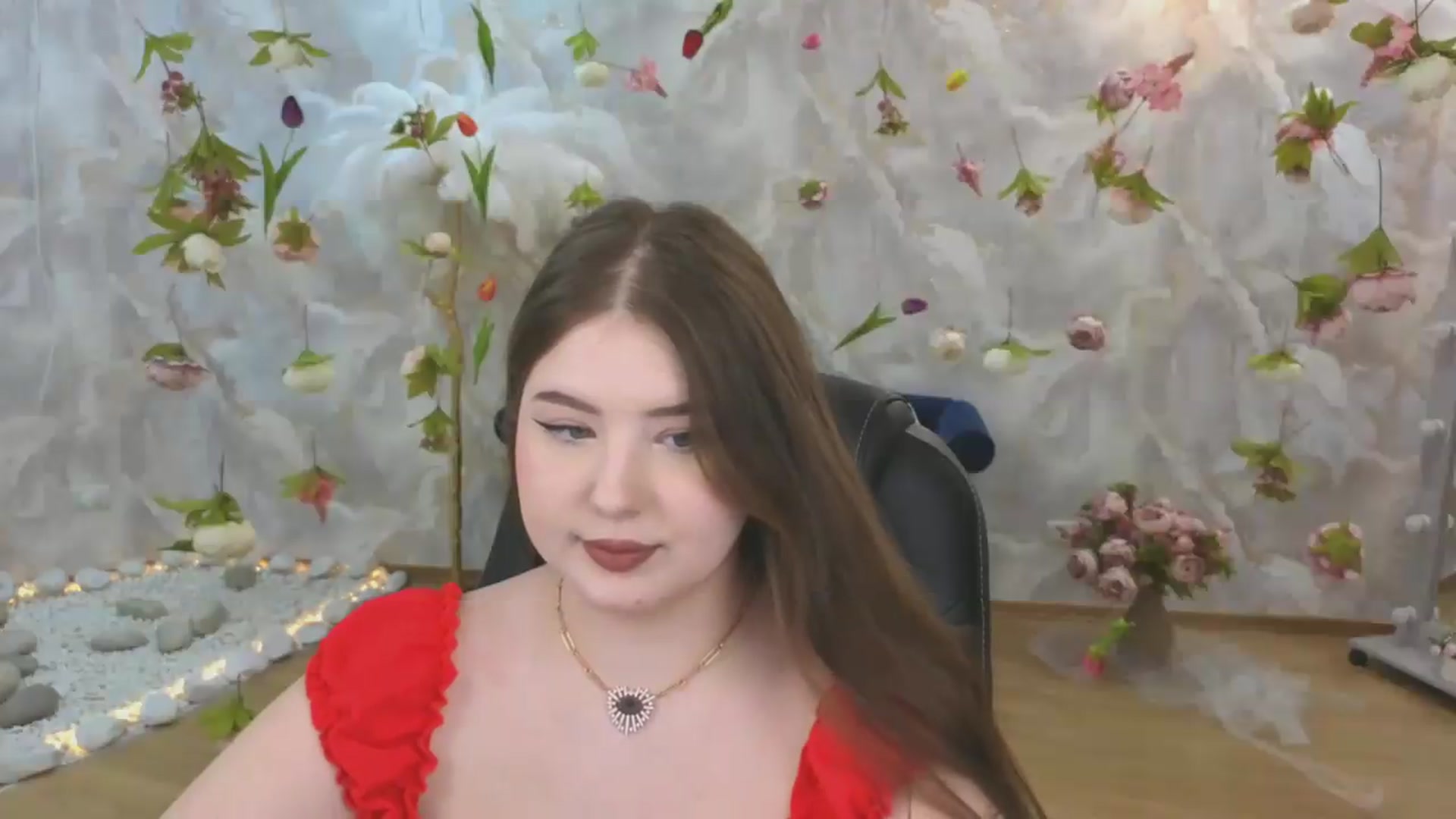 Gallery image thumbnail from EnigmaVeil's myfreecams stream on, 06/24/2026, 06:23 image 5 of 20