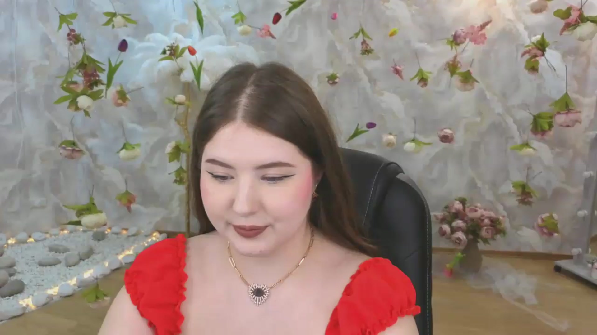 Gallery image thumbnail from EnigmaVeil's myfreecams stream on, 06/24/2026, 06:23 image 10 of 20