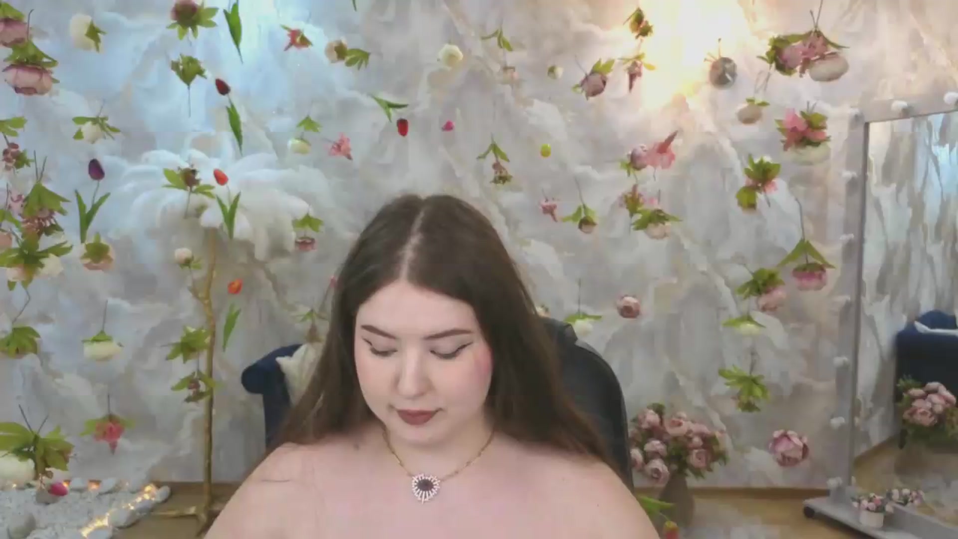 Gallery image thumbnail from EnigmaVeil's myfreecams stream on, 06/24/2026, 09:47 image 14 of 20