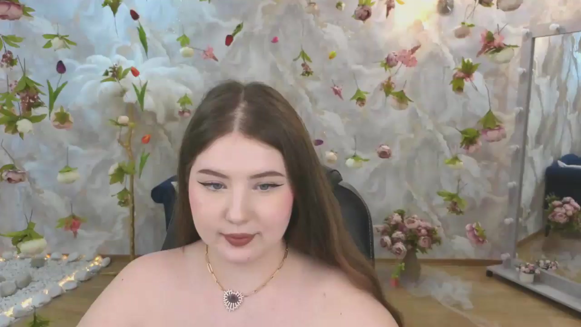 Gallery image thumbnail from EnigmaVeil's myfreecams stream on, 06/24/2026, 10:37 image 1 of 20