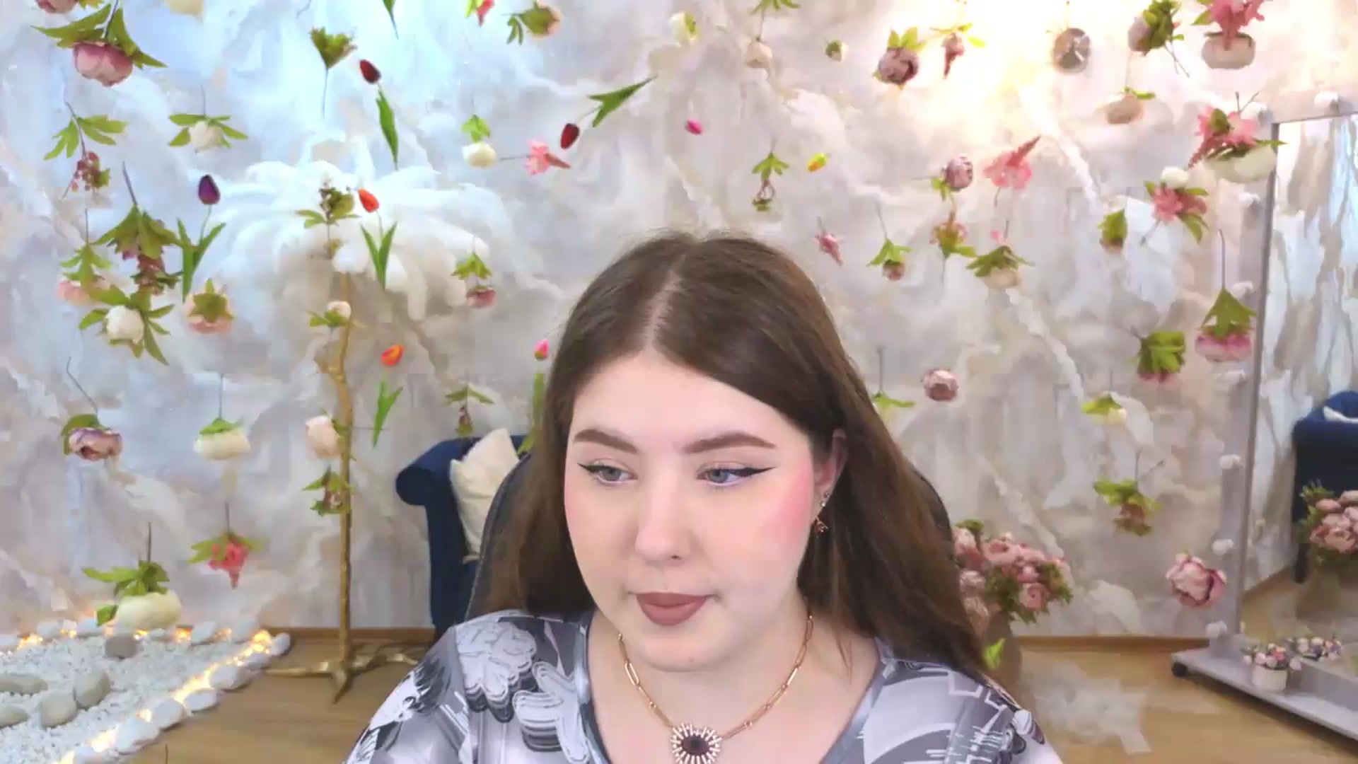 Gallery image thumbnail from EnigmaVeil's myfreecams stream on, 06/27/2026, 18:32 image 16 of 20