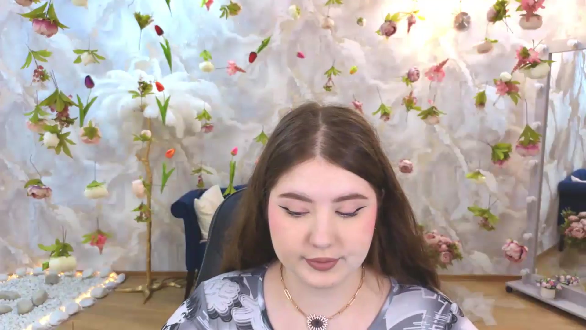 Gallery image thumbnail from EnigmaVeil's myfreecams stream on, 06/27/2026, 18:32 image 15 of 20