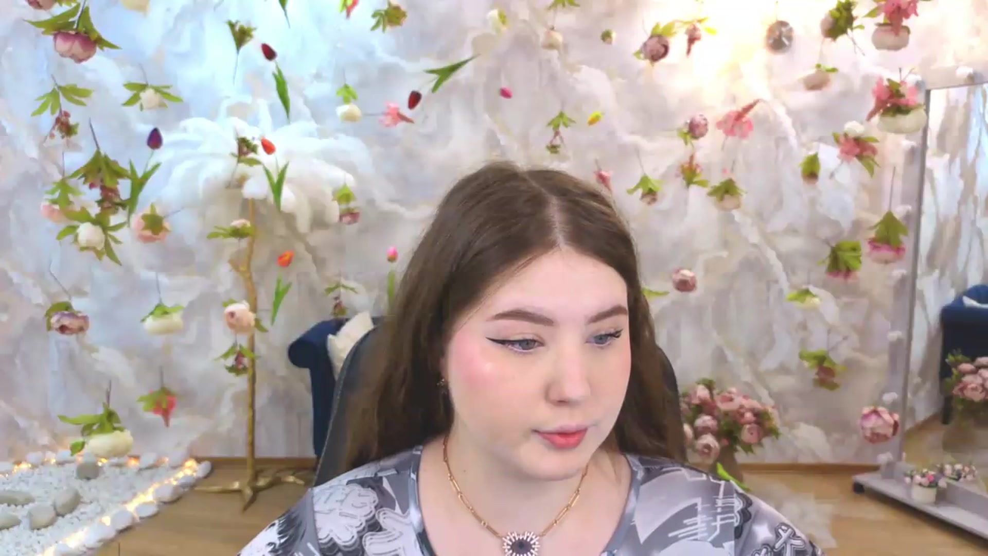 Gallery image thumbnail from EnigmaVeil's myfreecams stream on, 06/27/2026, 18:32 image 3 of 20