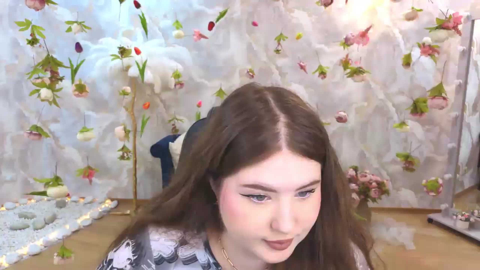Gallery image thumbnail from EnigmaVeil's myfreecams stream on, 06/27/2026, 19:47 image 20 of 20