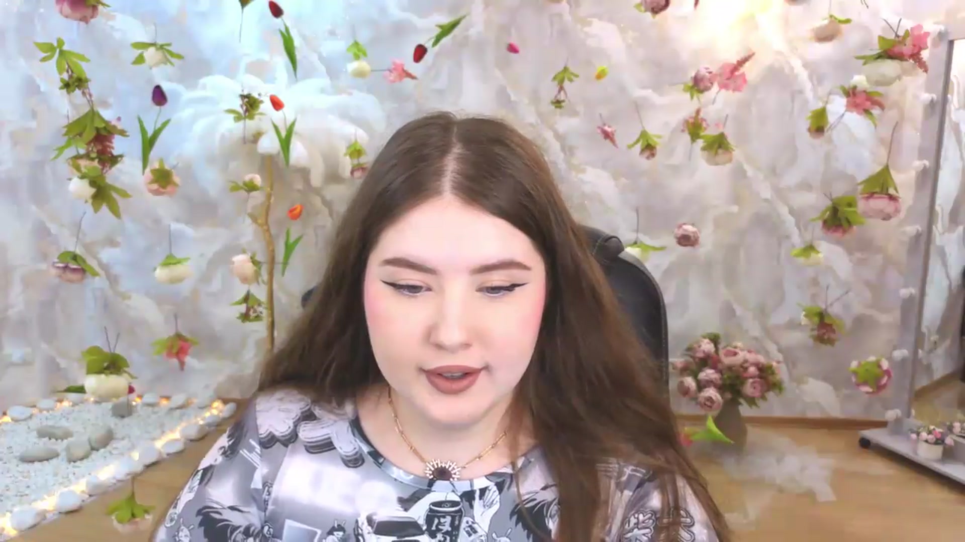 Gallery image thumbnail from EnigmaVeil's myfreecams stream on, 06/27/2026, 19:47 image 14 of 20