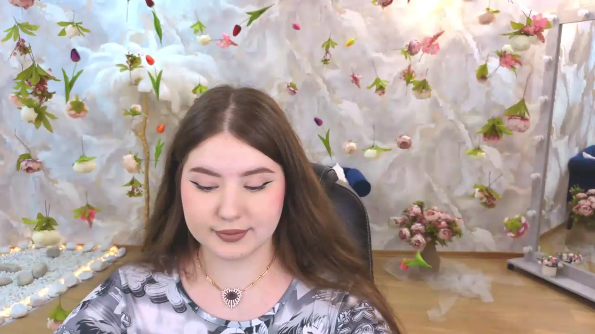 Gallery image thumbnail from EnigmaVeil's myfreecams stream on, 06/27/2026, 21:47 image 15 of 20